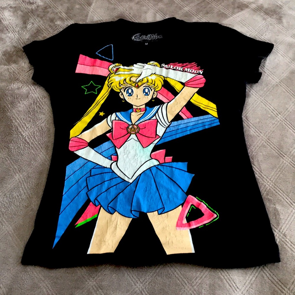 Sailor moon anima tee